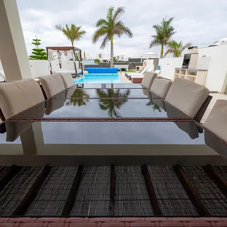 Crisbel Y Lorena By Armonia Вилла