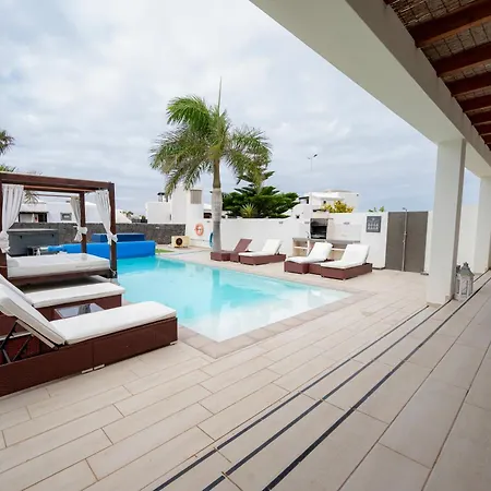 Crisbel Y Lorena By Armonia * Коста Бланка