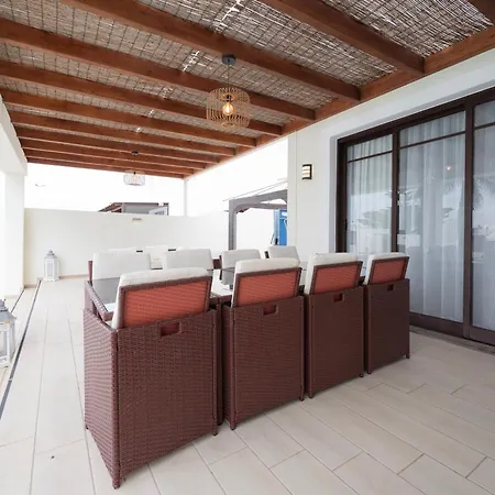 Villa Crisbel Y Lorena By Armonia Playa Blanca (Lanzarote)