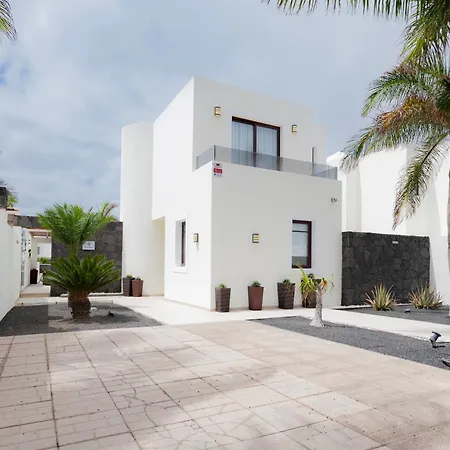 Villa Crisbel Y Lorena By Armonia