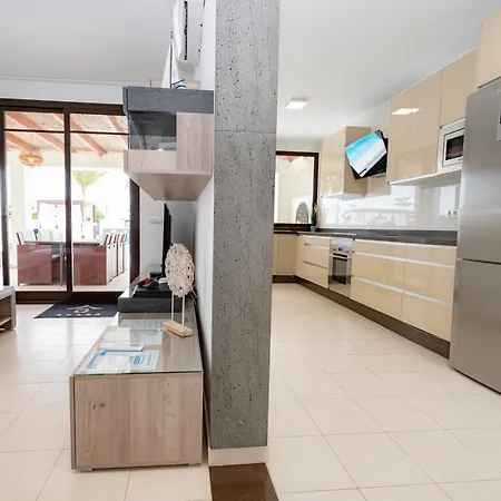 Crisbel Y Lorena By Armonia Villa