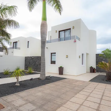 Crisbel Y Lorena By Armonia Playa Blanca (Lanzarote)